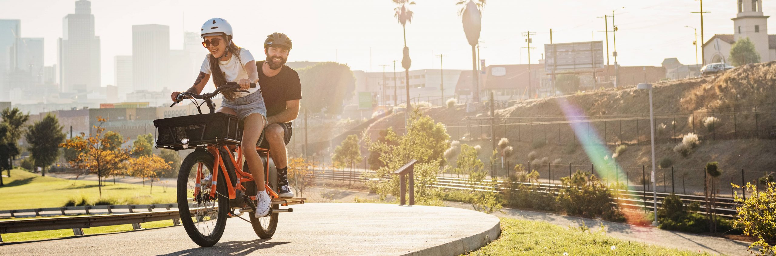 Yuba Kombi E5 Mum and Dad