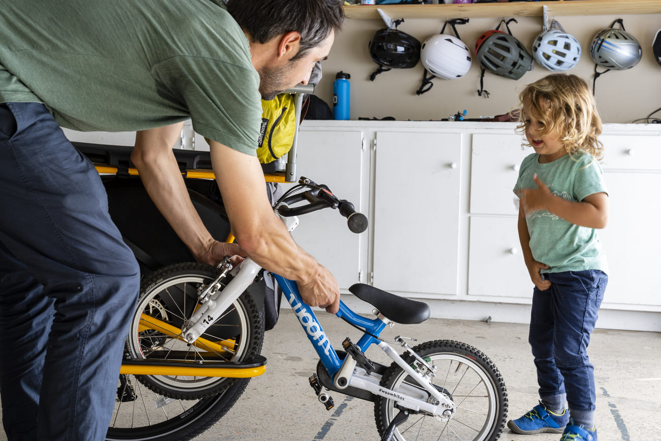 mundo_ep8_yellow_usa_biketrip_closeup_tow_tray1-1