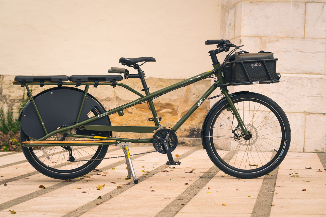yuba_bikes_mundolux_olive_fall_sideview_sideboards_breadbasket-1