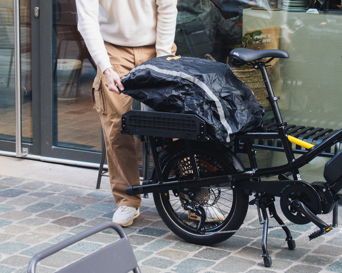 yuba_moksa_lifestyle_fastrack_espresso_wrap_and_go_hd_3